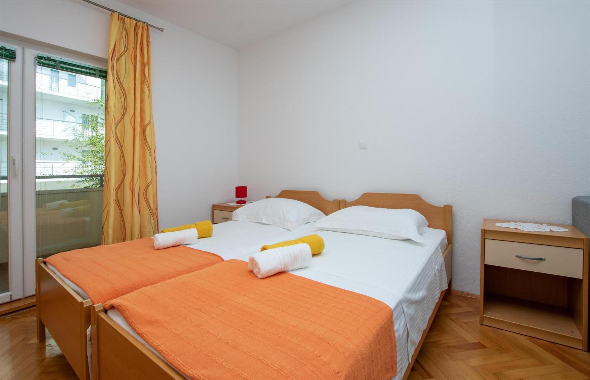 Apartment Zdravko Omiš Esterno foto