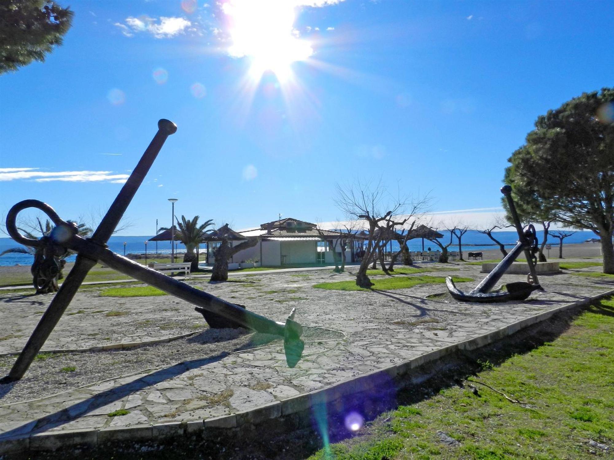 Apartment Zdravko Omiš Esterno foto