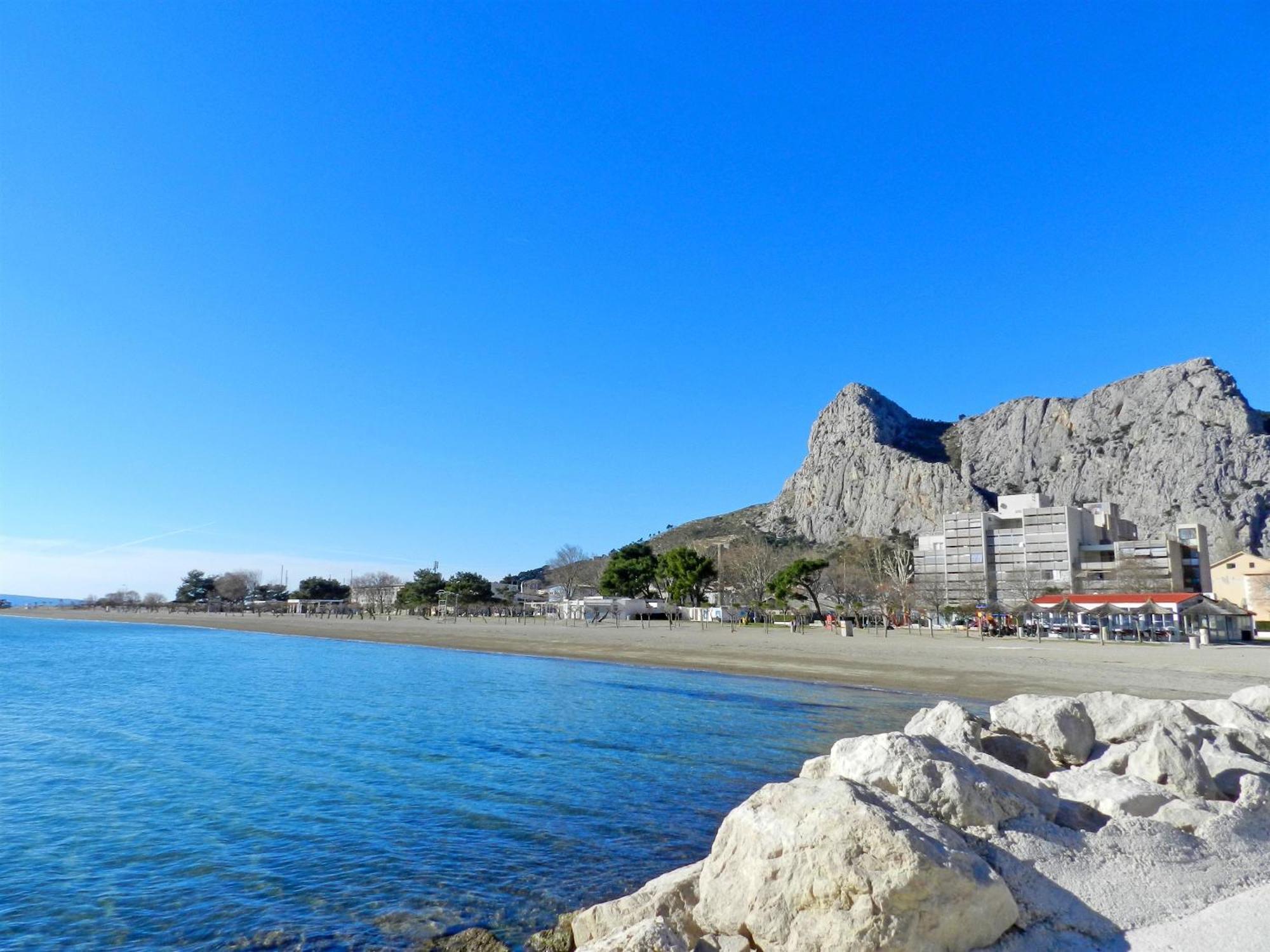 Apartment Zdravko Omiš Esterno foto