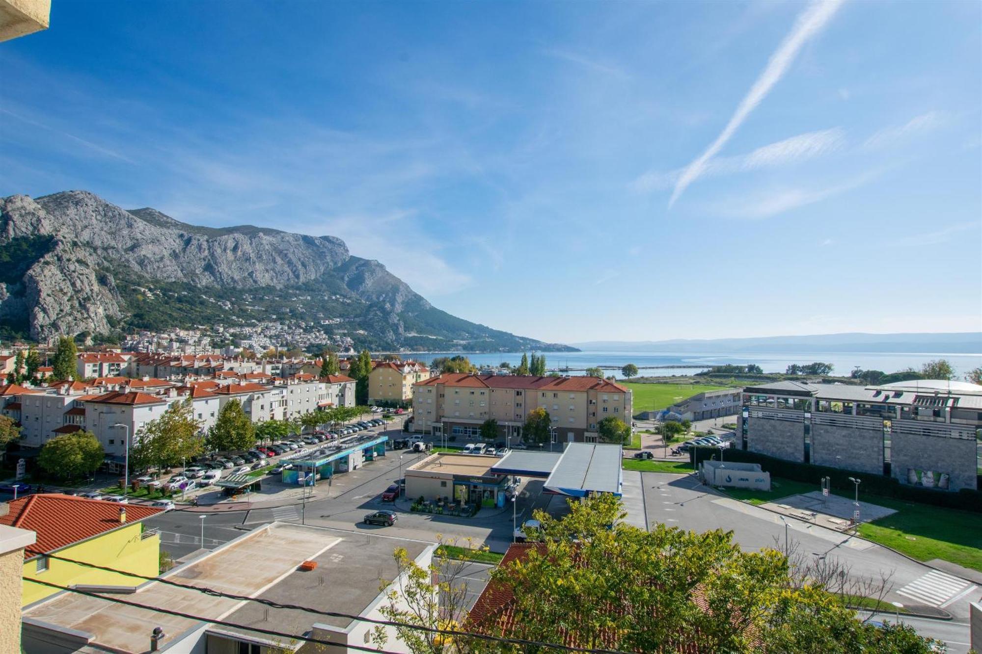 Apartment Zdravko Omiš Esterno foto